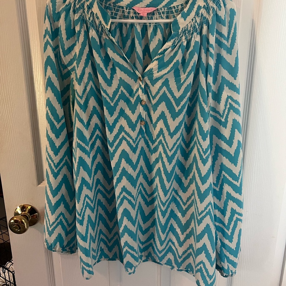 Lilly Pulitzer Teal and White Patterned Top